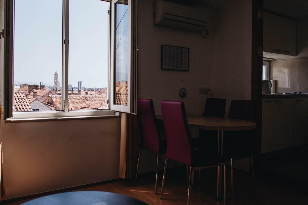 Apartment Old Town Krizeva สปลิท ภายนอก รูปภาพ